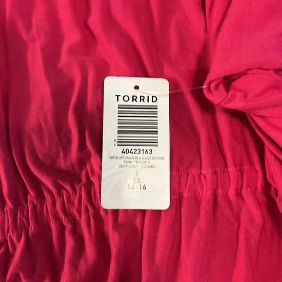 Torrid. New! NWT super soft cardigan. Peacock Pink. Size 1. - Picture 2 of 4